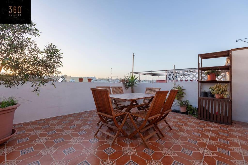 Beautiful, Typical Maltese 4Br Home With Roof Top By 360 Estates Σλιέμα Εξωτερικό φωτογραφία